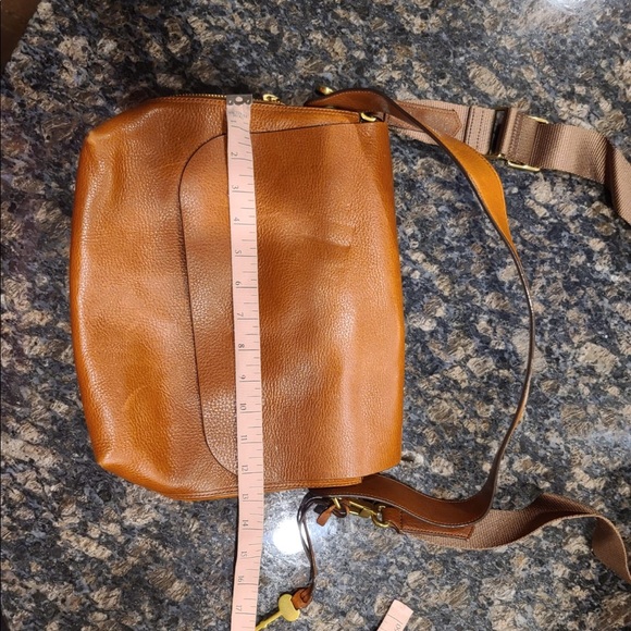 Fossil Brown Bag - Picture 6 of 8